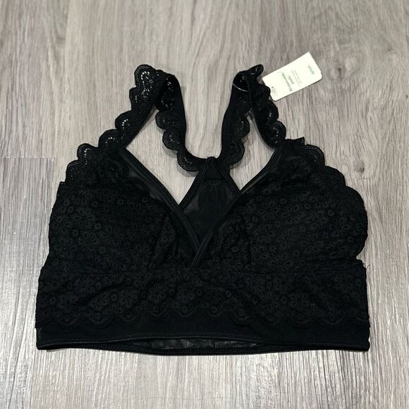 NWT Aerie Black Floral Eyelet Bralette - Picture 2 of 5
